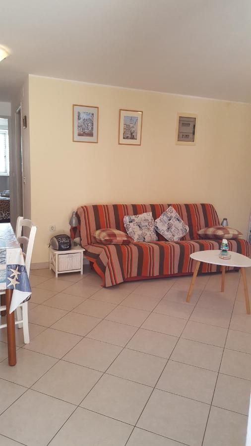 Apartment Matej พูลา ภายนอก รูปภาพ